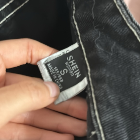 Black and white jeans - Picture 3 of 3